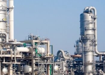 DO IMPOSSÍVEL AO POSSÍVEL: PROGRAMA ANTIFOULANT DA DORF KETAL AUMENTA O TEMPO DE CAMPANHA DA TORRE DE ÓLEO DE QUENCH DE 2 PARA 6,5 ANOS